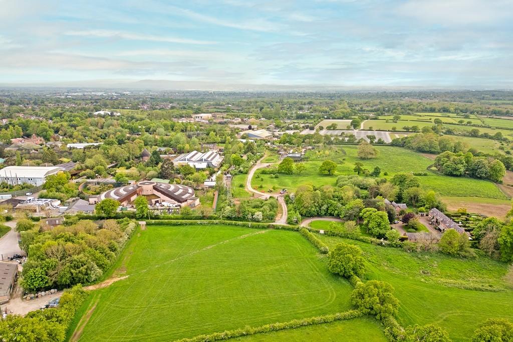 4-Bed Barn Conversion, Caughall - Overview