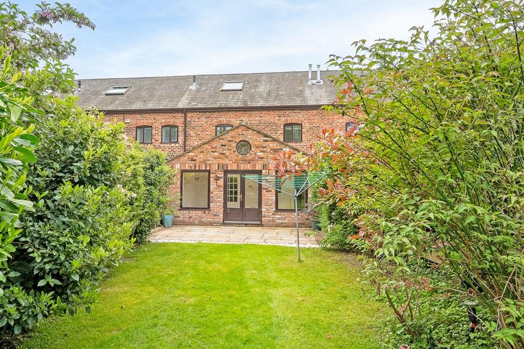4-Bed Barn Conversion, Caughall - Rear 1