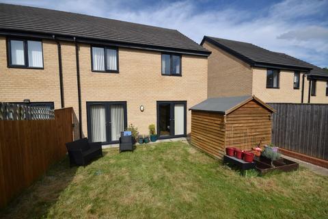 9 Isinglass Drive, Edlington, Doncaster, DN12 1DG
