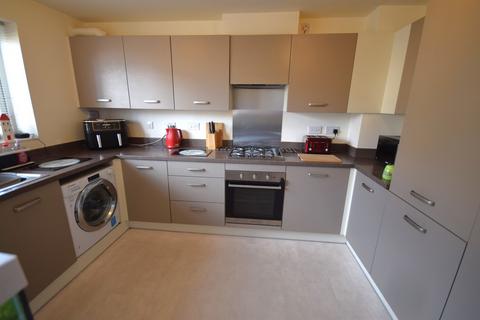 9 Isinglass Drive, Edlington, Doncaster, DN12 1DG