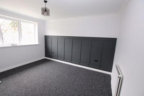 27 Mill View, Waltham, Grimsby, DN37 0HQ