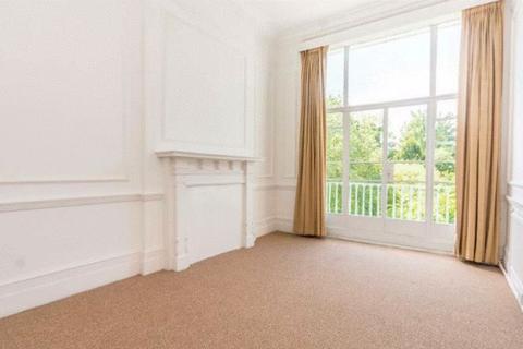 1 bedroom flat to rent, Hamilton Terrace, St Johns Wood
