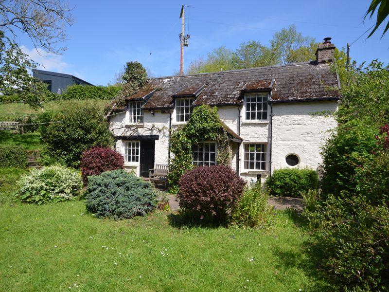 Cwmyoy, Abergavenny 3 bed cottage for sale £525,000