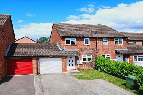 2 bedroom property for sale, Thomas Close, Hereford HR2