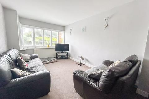 31 Aldridge Road, Streetly, Sutton Coldfield, B74 3TU