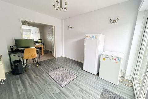 31 Aldridge Road, Streetly, Sutton Coldfield, B74 3TU