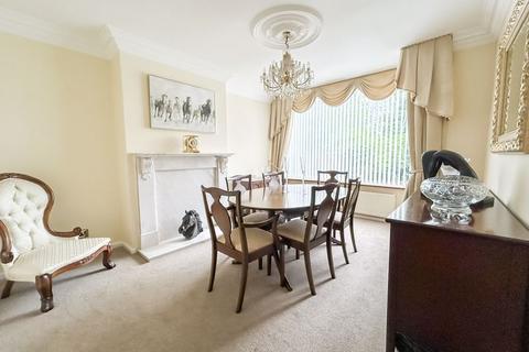 3 bedroom semi-detached house for sale, Queslett Road East, Streetly, Sutton Coldfield, B74 2EU