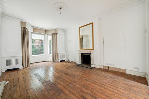 4 bedroom flat for sale, Onslow Gardens, South Kensington, London