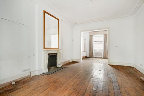 4 bedroom flat for sale, Onslow Gardens, South Kensington, London