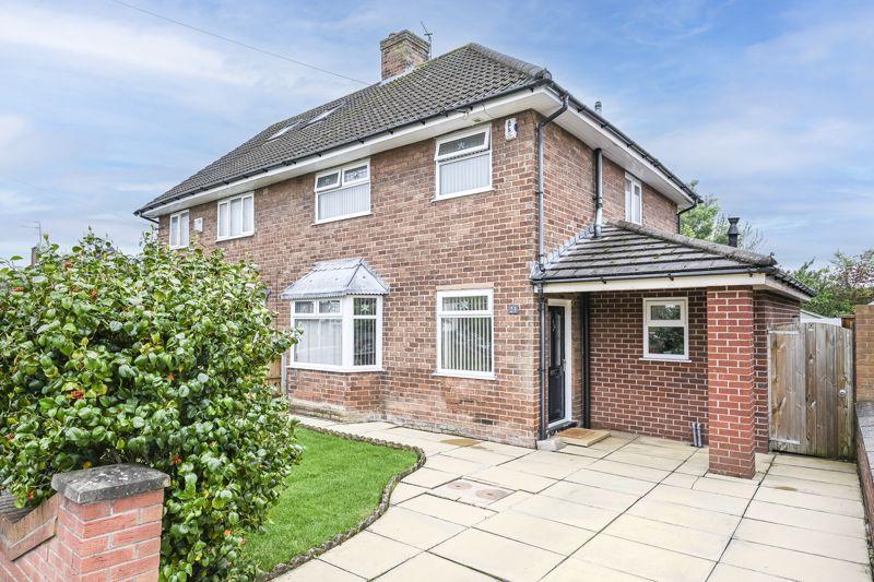 Barnes Drive, Lydiate L31 3 bed semidetached house for sale £249,950
