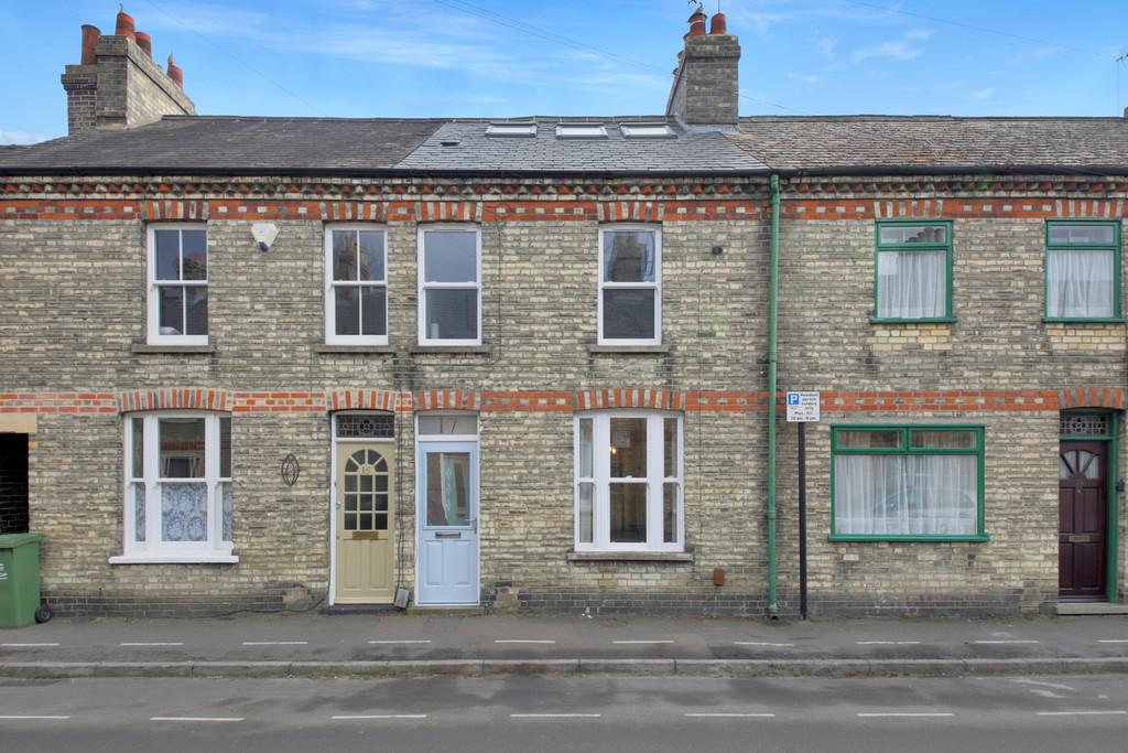 Stockwell Street, Cambridge CB1 3 bed terraced house £2,550 pcm (£588 pw)