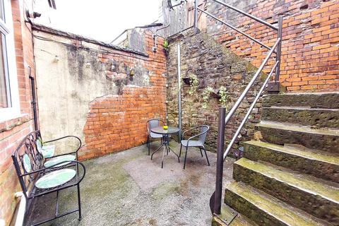 2 bedroom terraced house for sale, Blackburn Road, Haslingden, Rossendale, BB4