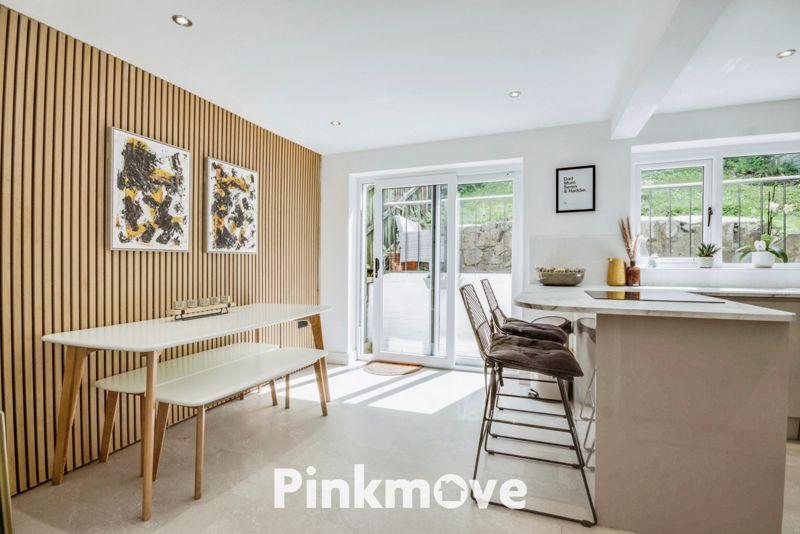 East Grove Road, Newport REF 00024762 4 bed semidetached house for