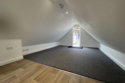 1 bedroom apartment to rent, Chillies Lane, High Hurstwood