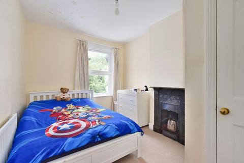 2 bedroom maisonette to rent, Bois Lane, Amersham