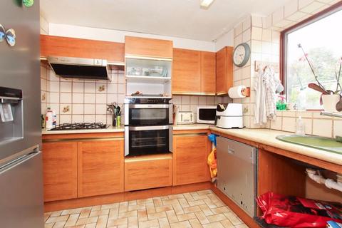 3 bedroom end of terrace house for sale, Northridge Way, Hemel Hempstead