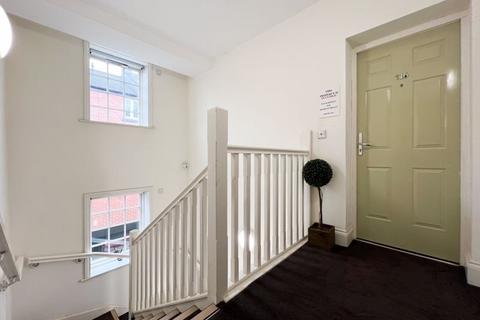 2 bedroom apartment for sale, Mill Street, Leek