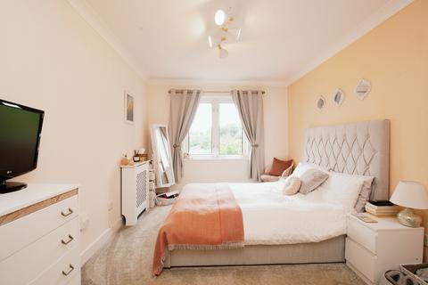 2 bedroom apartment to rent, Grangemoor Court, Cardiff Bay