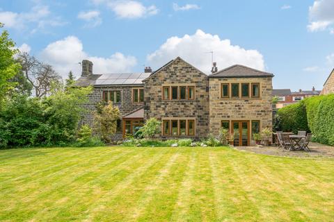 4 bedroom detached house for sale, Healey Lane, Batley