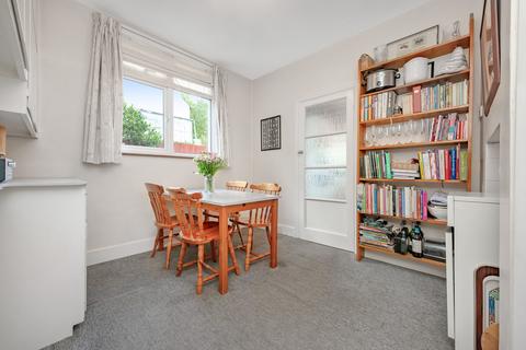 8 Julien Road, Coulsdon, CR5 2DN