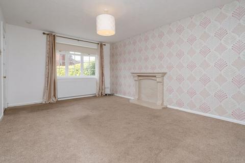 2 bedroom semi-detached bungalow to rent, Lilburn Close, Ramsbottom, Bury. *AVAILABLE NOW*