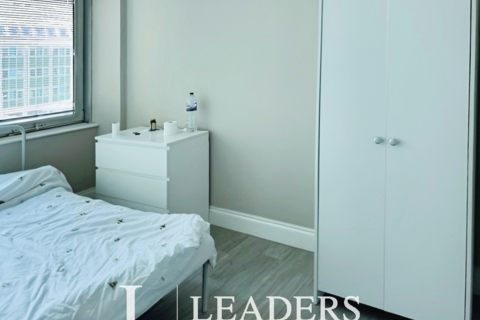 1 bedroom apartment to rent, Green Diamond