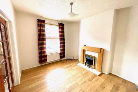 2 bedroom end of terrace house for sale, Prices Lane, Wrexham
