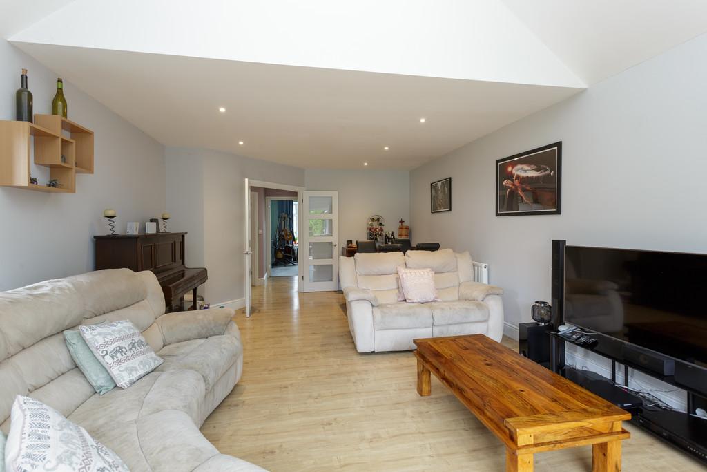 39 Frogmore-00030