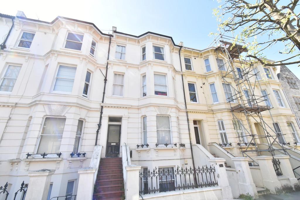 Norton Road, Hove 1 bed ground floor flat to rent £1,350 pcm (£312 pw)