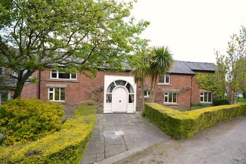 5 bedroom semi-detached house for sale, Almond Brook Road, Wigan WN6