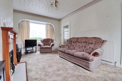 3 bedroom terraced house for sale, Silverdale Avenue, Manchester M38