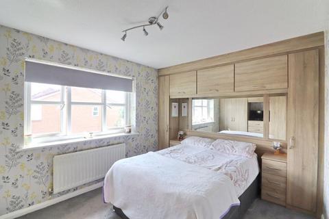 17 Doefield Avenue, Worsley, Manchester, M28 7GT