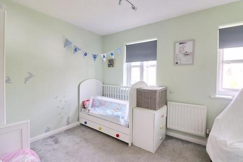 17 Doefield Avenue, Worsley, Manchester, M28 7GT