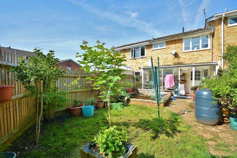 3 bedroom terraced house for sale, Cavalier Road, Thame