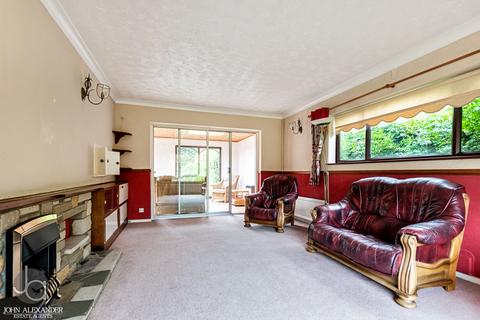 2 bedroom detached bungalow for sale, Heath Road, Fordham Heath, Colchester