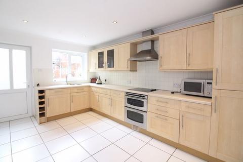 4 bedroom detached house for sale, Ragees Road, Kingswinford DY6