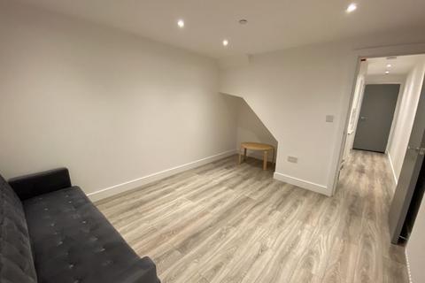 1 bedroom apartment to rent, Albany Road, Cardiff CF24