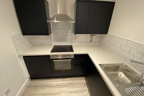 1 bedroom apartment to rent, Albany Road, Cardiff CF24