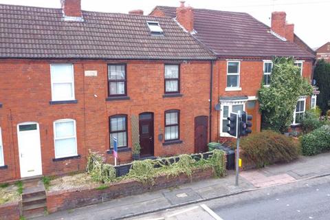 2 bedroom terraced house for sale, Stourbridge Road, Halesowen B63