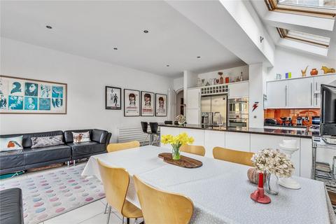 50 Alfriston Road, London, SW11 6NW