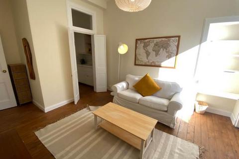 1 bedroom flat to rent, Lorne Place, Leith, Edinburgh