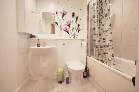 2 bedroom flat for sale, HOLINGER COURT, ATLIP ROAD, WEMBLEY, MIDDLESEX, HA0 4GF