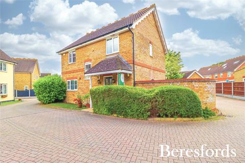 8 Hornbeam Chase, South Ockendon, RM15 6TT