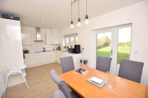 3 bedroom detached house to rent, Bude, Cornwall