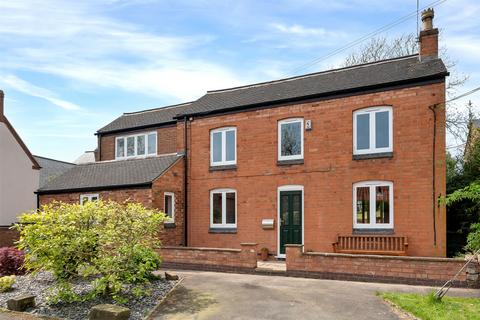4 bedroom detached house for sale, Pond Street, Seagrave, Loughborough