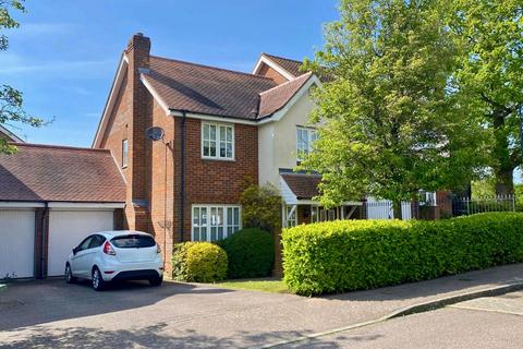 3 bedroom link detached house for sale, Mulberry Gardens, Shenley, WD7