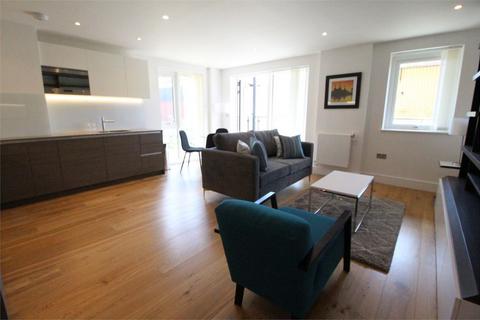 2 bedroom apartment to rent, Silverworks Close, London, NW9