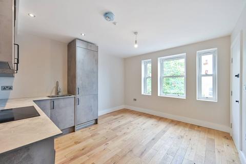 1 bedroom flat for sale, 916 Garratt Lane, Tooting SW17