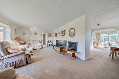 4 bedroom bungalow for sale, Monmouth Court, Chard, Somerset, TA20