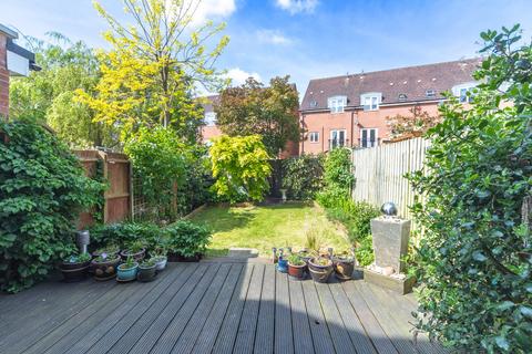 3 bedroom semi-detached house for sale, Haddon Way, Loughborough, LE11